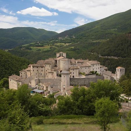Il Tripode - Le Dimore Del Bordone Vallo di Nera Exteriör bild