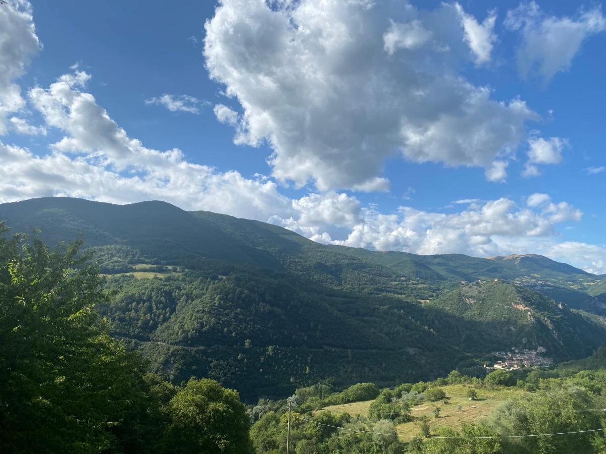 Il Tripode - Le Dimore Del Bordone Vallo di Nera Exteriör bild